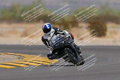 media/Sep-11-2022-SoCal Trackdays (Sun) [[81b7e951af]]/Turn 5 (1110am)/